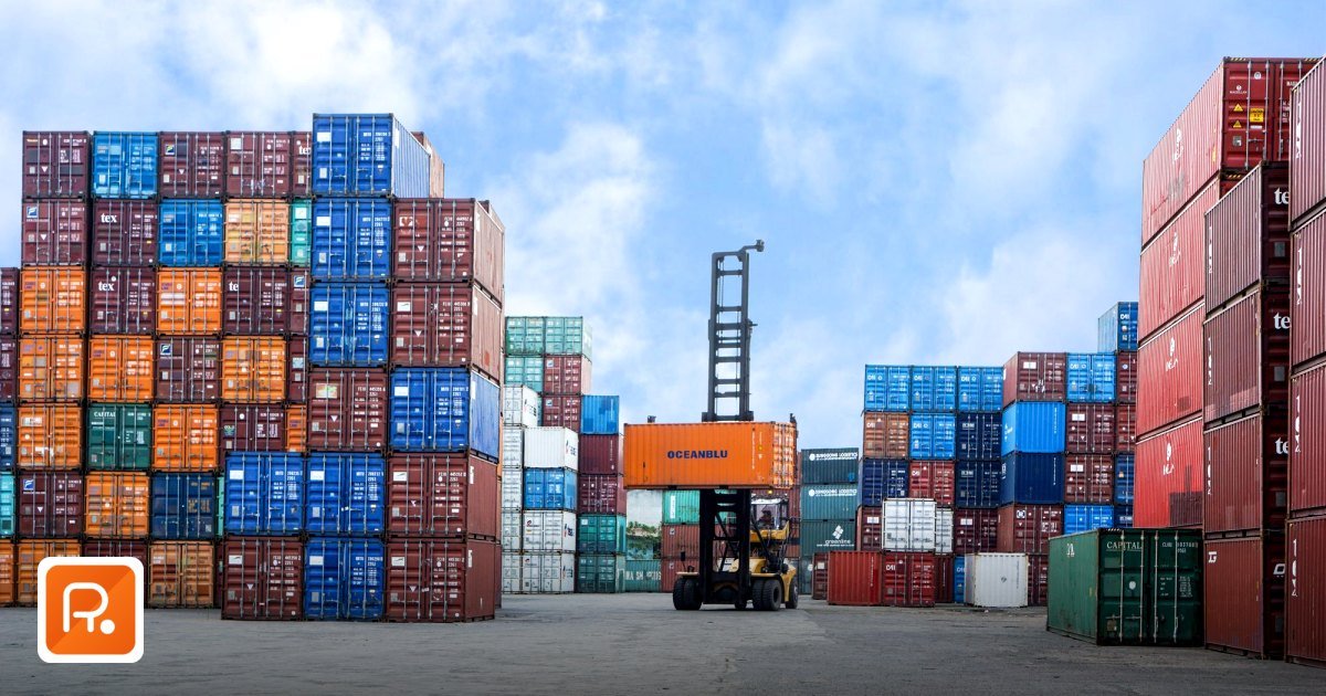 Oman B2B Suppliers: A Practical Sourcing Guide for Buyers - colorful shipping containers and forklift in a busy port
