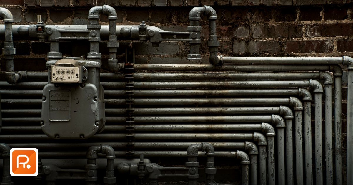 Pipes and Fittings Suppliers UAE 2026: A B2B Wholesale Sourcing Guide - detailed view of industrial steel pipes and a gas